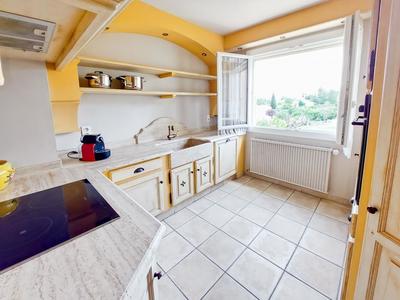 Maison - 81 m² - 4 pièces