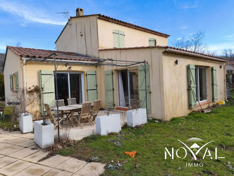 Maison - 150 m² - 5 pièces