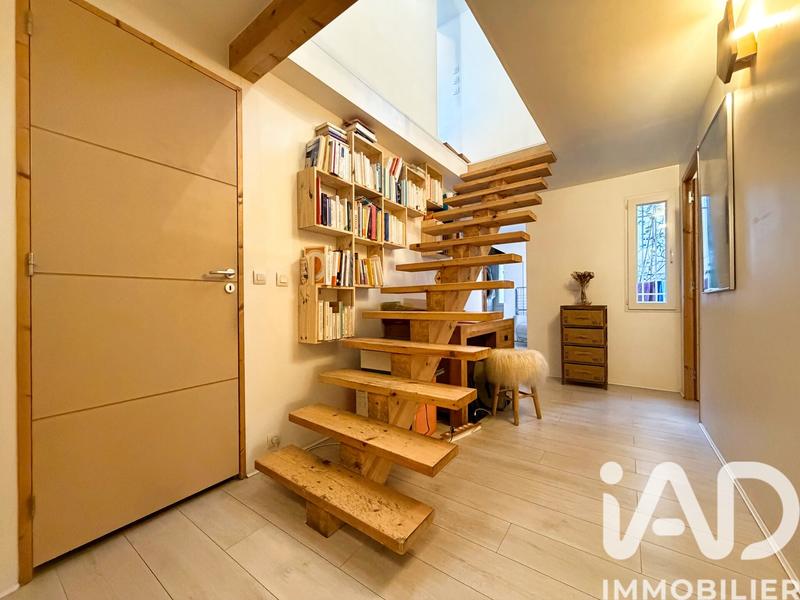 Maison - 102 m² - 4 pièces