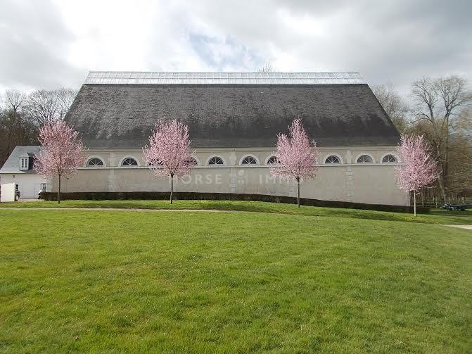 Maison - 230 m² - 5 pièces