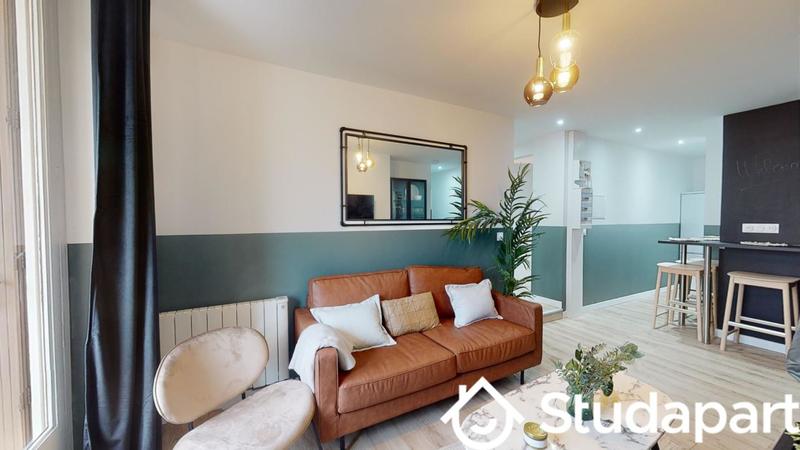 Chambre - 9 m² - 1 pièce