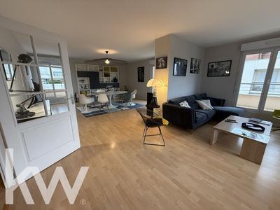 Appartement - 121 m² - 4 pièces