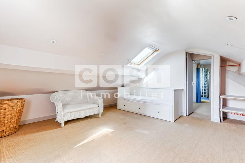 Duplex - 82 m² - 6 pièces