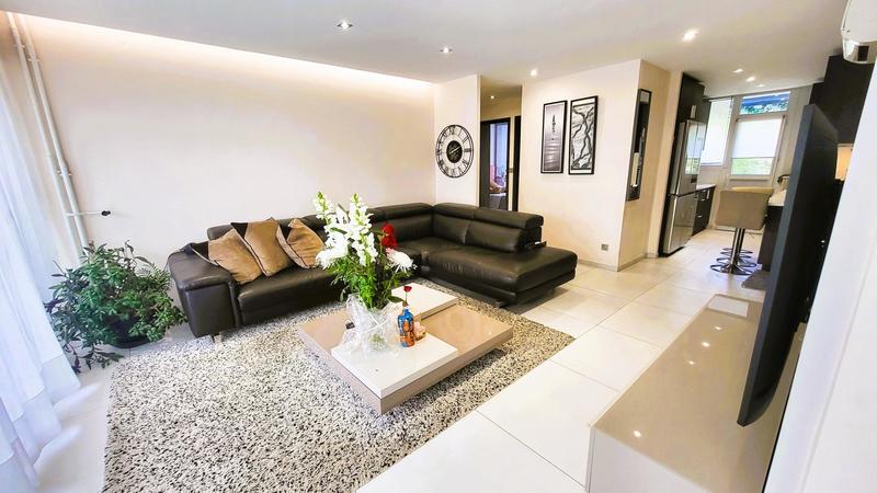 Appartement - 75 m² - 3 pièces