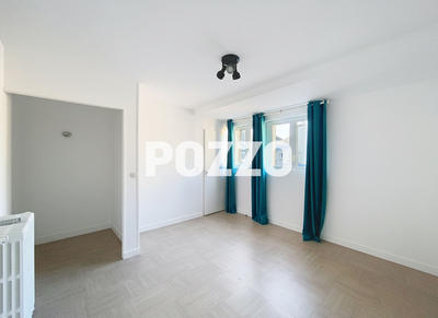 Appartement - 105 m² - 5 pièces