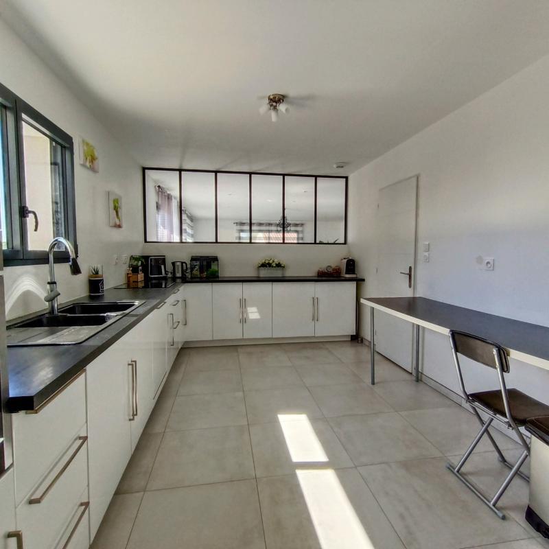 Maison - 131 m² - 8 pièces