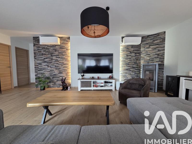 Maison - 120 m² - 5 pièces