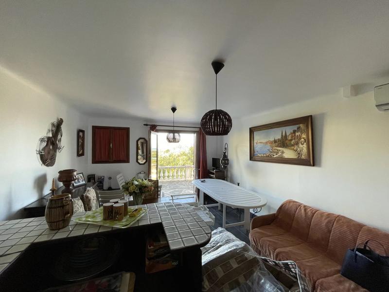 Villa - 138 m² - 8 pièces