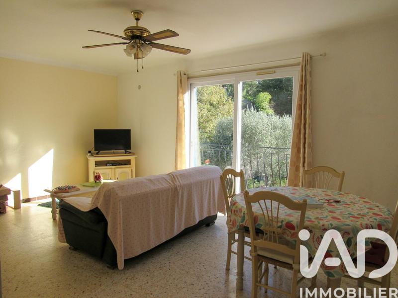 Maison - 181 m² - 6 pièces