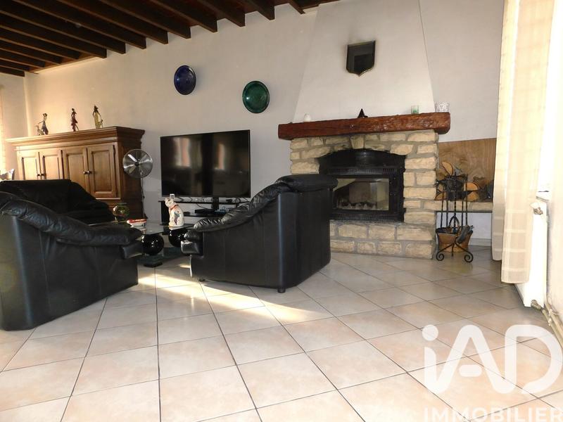 Maison - 211 m² - 7 pièces