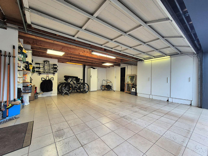 Maison - 190 m² - 5 pièces