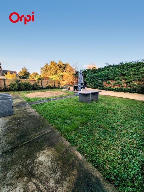 Maison - 250 m² - 8 pièces