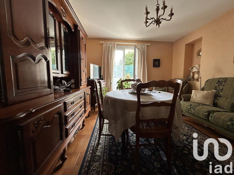 Maison - 207 m² - 5 pièces