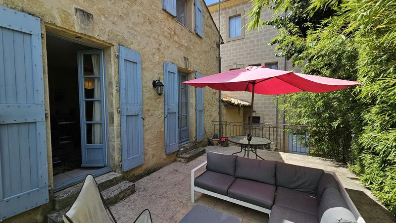 Propriété - 521 m² - 17 pièces