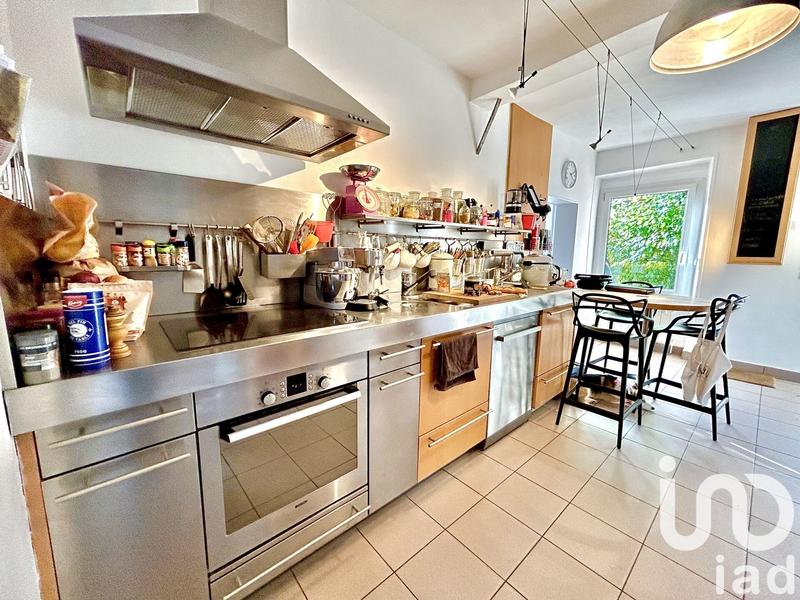 Maison - 174 m² - 8 pièces