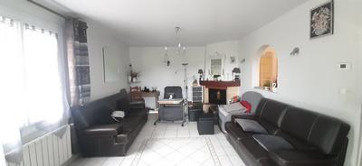 Maison - 220 m² - 10 pièces