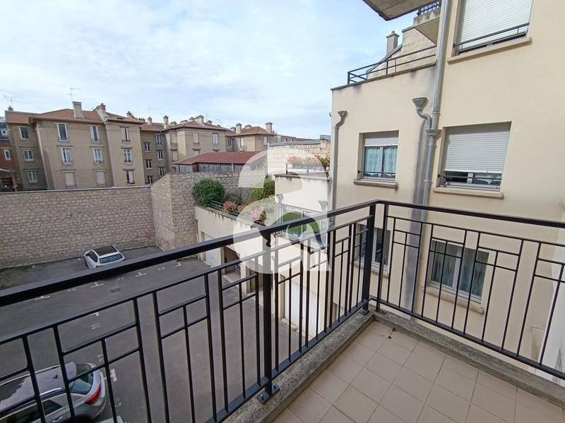 Appartement - 81 m² - 3 pièces