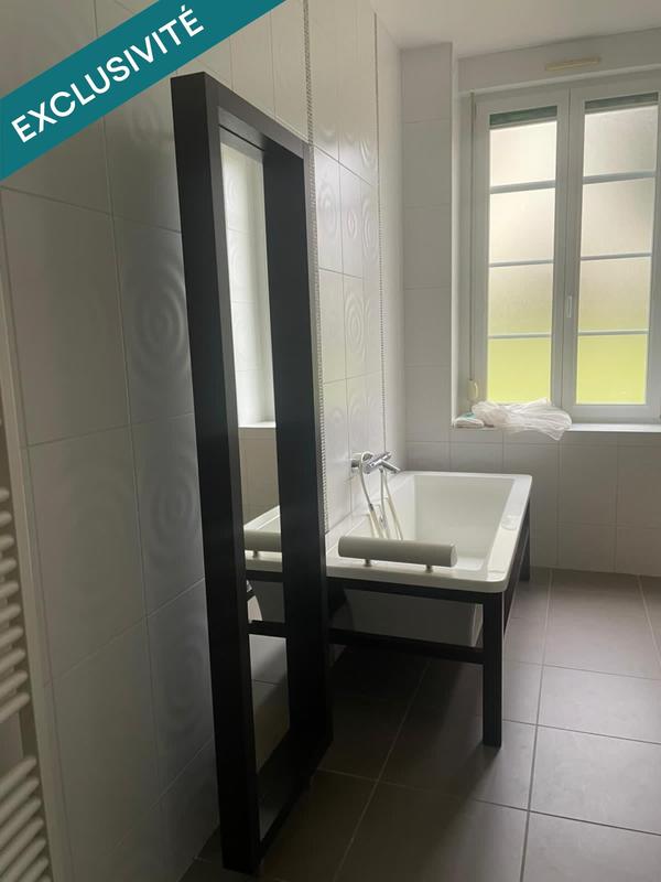 Appartement - 100 m² - 5 pièces