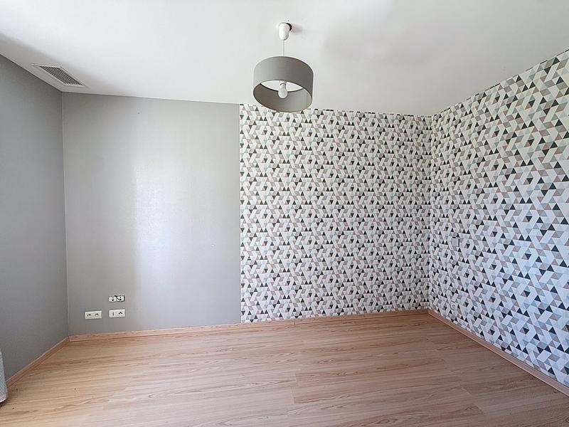 Maison - 122 m² - 4 pièces