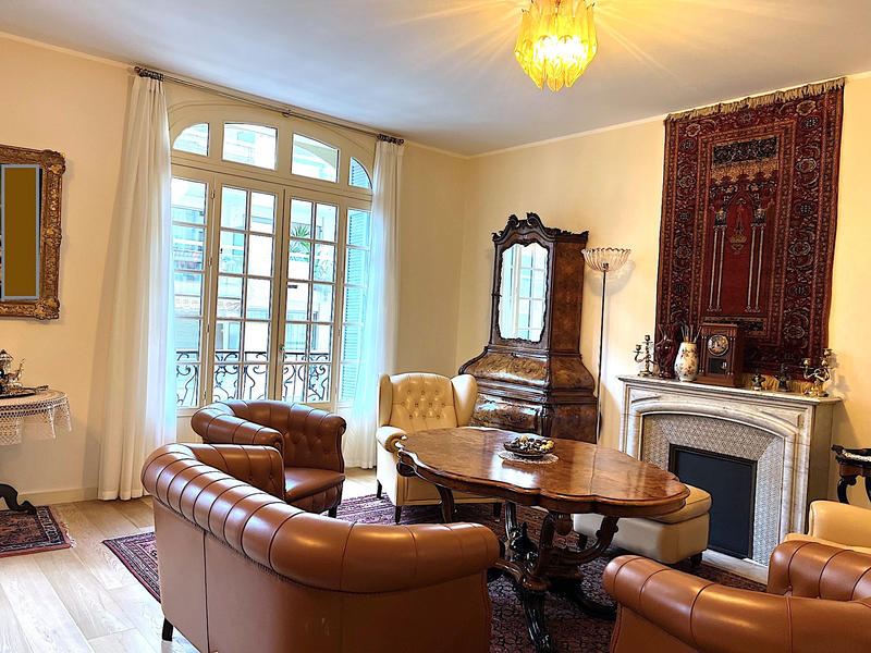 Appartement - 93 m² - 3 pièces