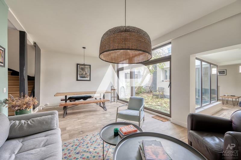 Maison - 150 m² - 5 pièces