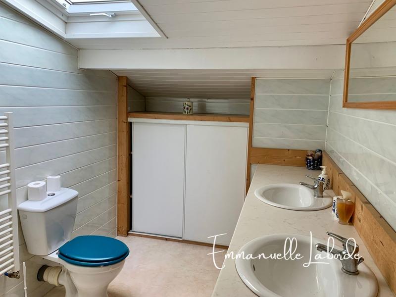 Maison - 140 m² - 5 pièces