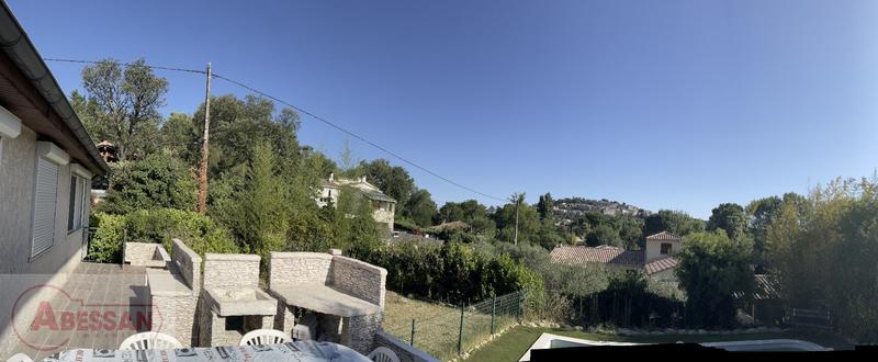 Maison - 101 m² - 5 pièces