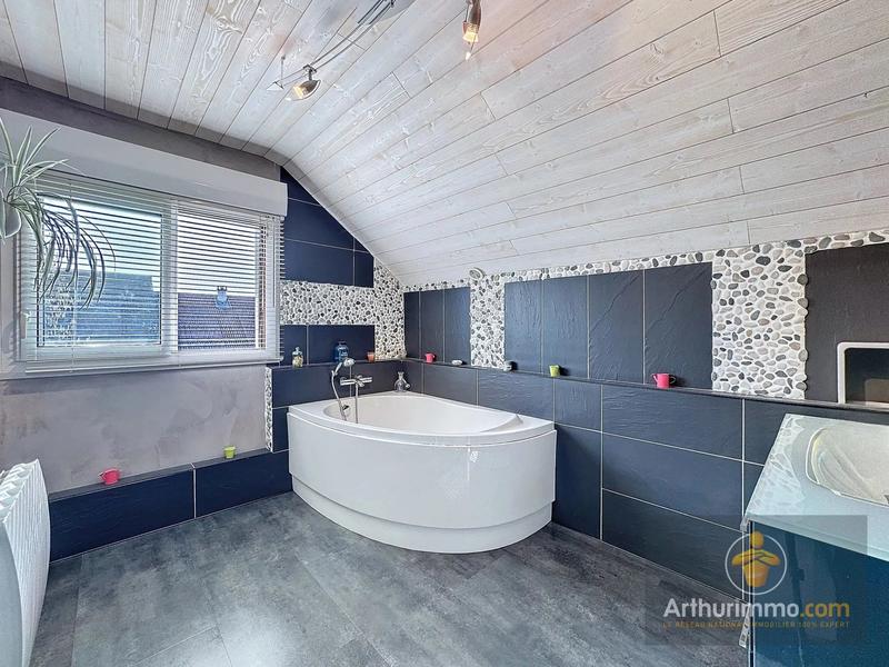 Maison - 120 m² - 4 pièces