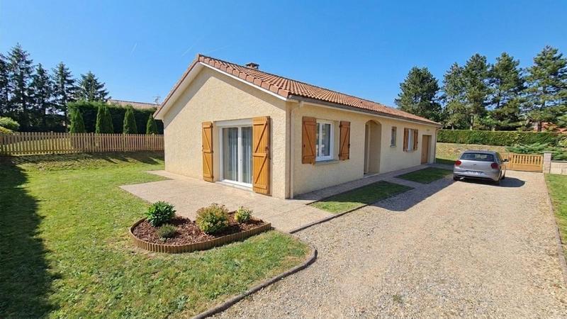Villa - 90 m² - 4 pièces