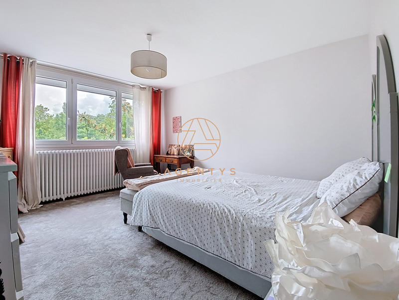 Maison - 126 m² - 5 pièces