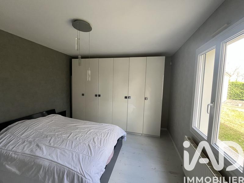 Maison - 211 m² - 7 pièces