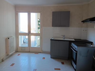 Appartement - 92 m² - 4 pièces