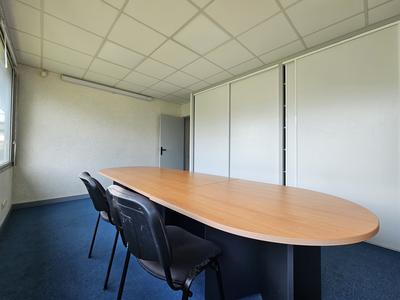 Bureau - 190 m² - 10 pièces