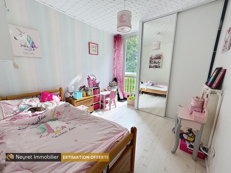 Appartement - 89 m² - 4 pièces