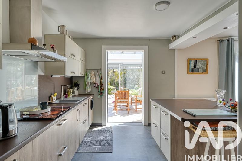 Maison - 157 m² - 8 pièces
