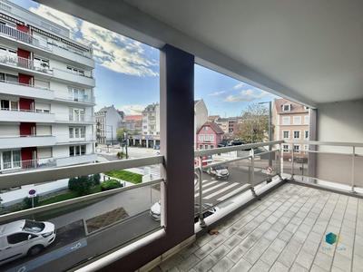 Bureau - 59 m² - 2 pièces