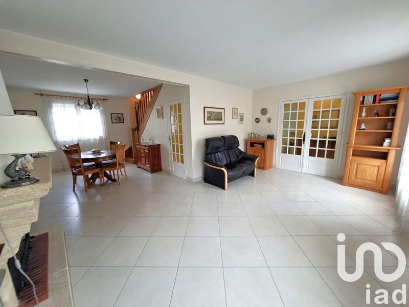 Maison - 222 m² - 6 pièces