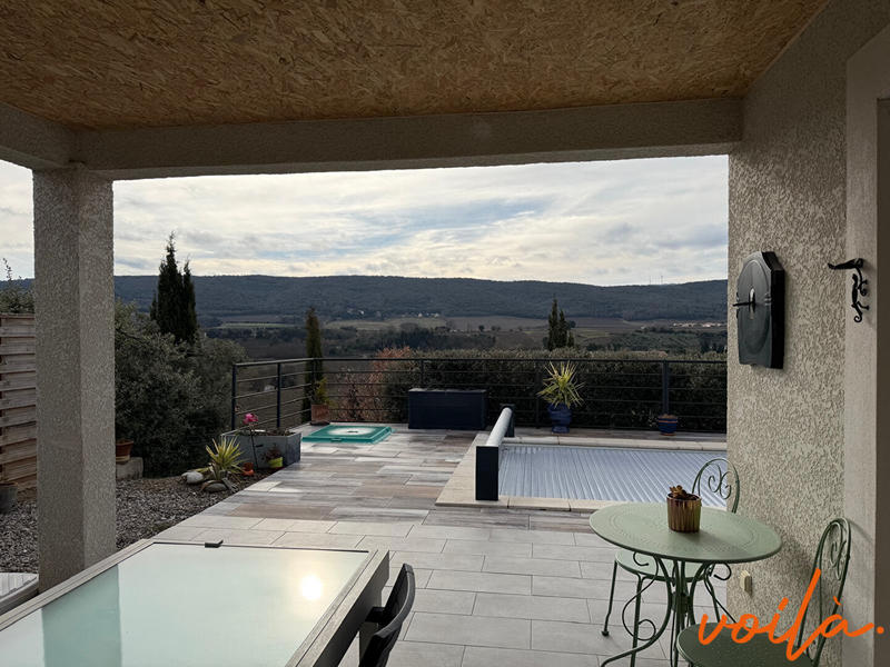 Maison - 98 m² - 5 pièces