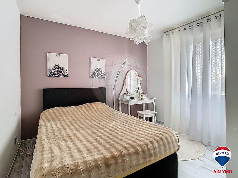 Appartement - 99 m² - 5 pièces