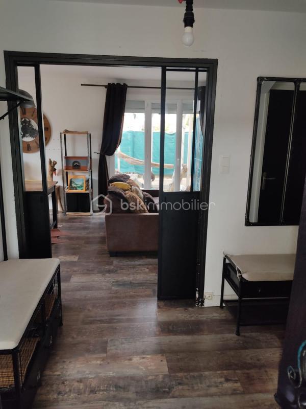 Villa - 100 m² - 5 pièces