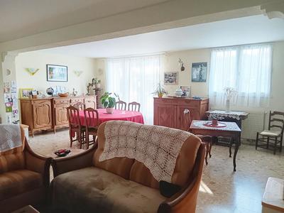 Maison - 133 m² - 6 pièces