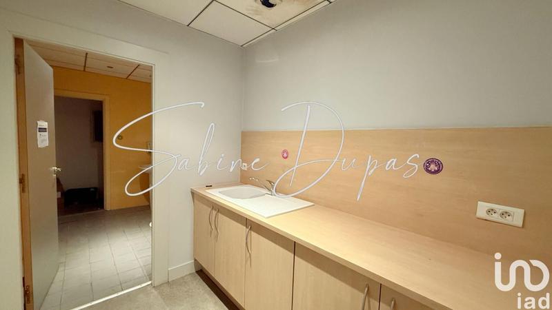 Bureau - 341 m² - 3 pièces