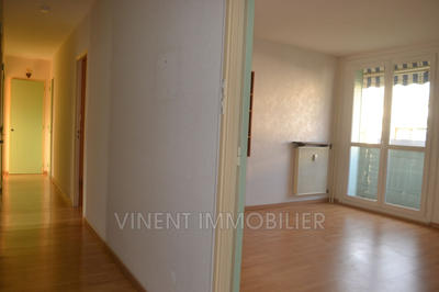 Appartement - 72 m² - 4 pièces
