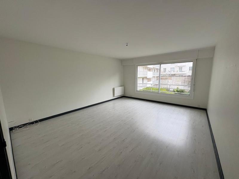 Appartement - 64 m² - 2 pièces