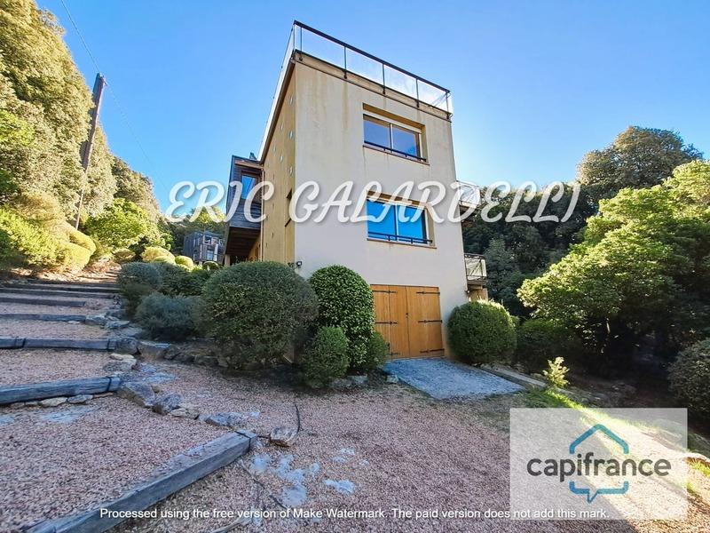 Maison - 145 m² - 5 pièces