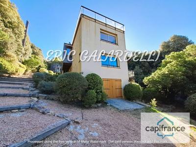 Maison - 145 m² - 5 pièces