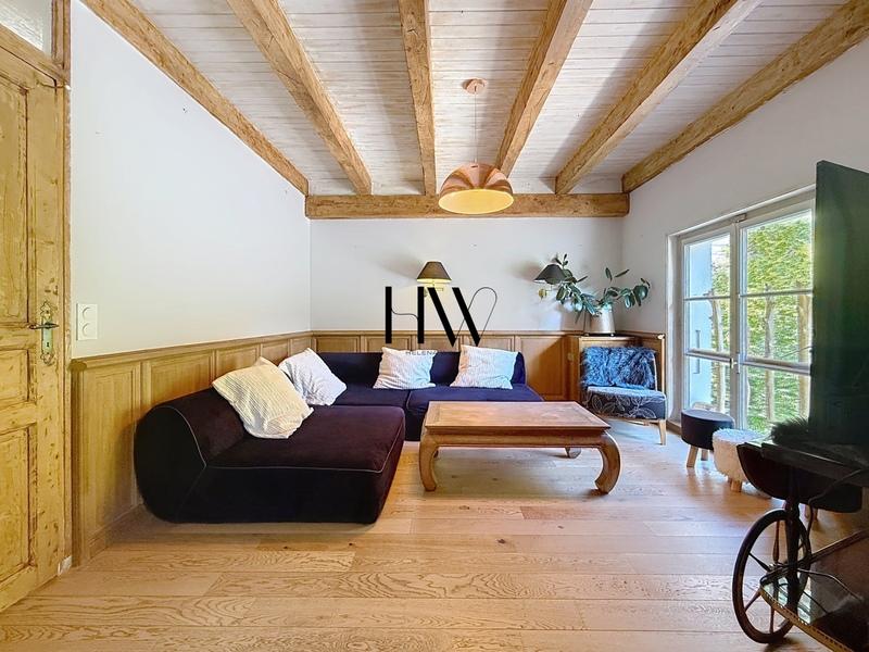 Maison en pierre - 310 m² - 10 pièces