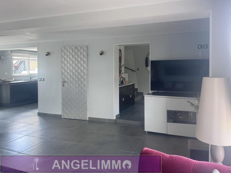 Maison - 146 m² - 7 pièces