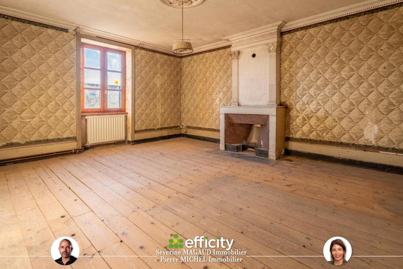 Corps de ferme - 280 m² - 9 pièces