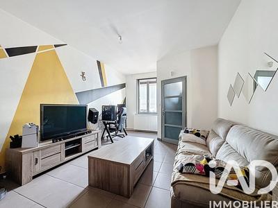 Maison - 96 m² - 4 pièces